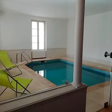 Bed & Breakfast Les Colonnades 3*