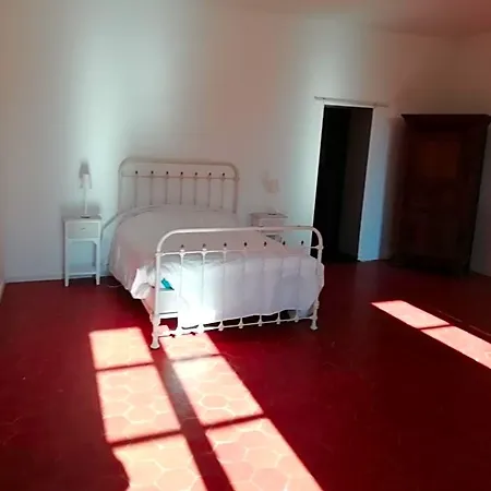 Bed & Breakfast Les Colonnades Moussan