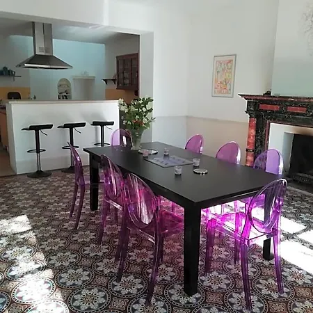 Bed & Breakfast Les Colonnades 3*