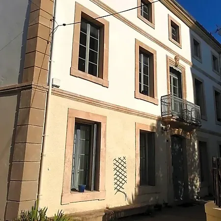 Les Colonnades 3* Moussan